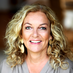 Bild: Bettina Tietjen - Journalistin und Moderatorin